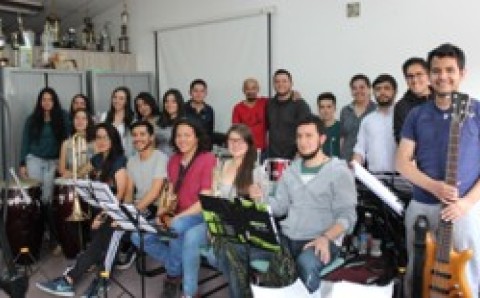 ENSAMBLE BANDA LATINA