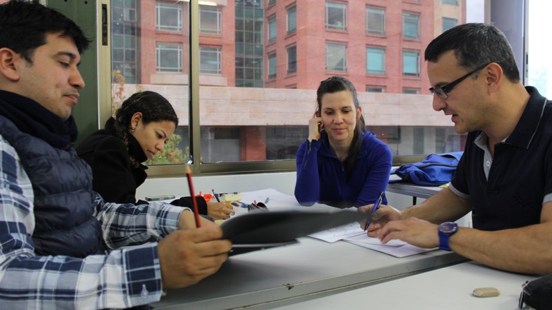 Grupos de investigación académicos