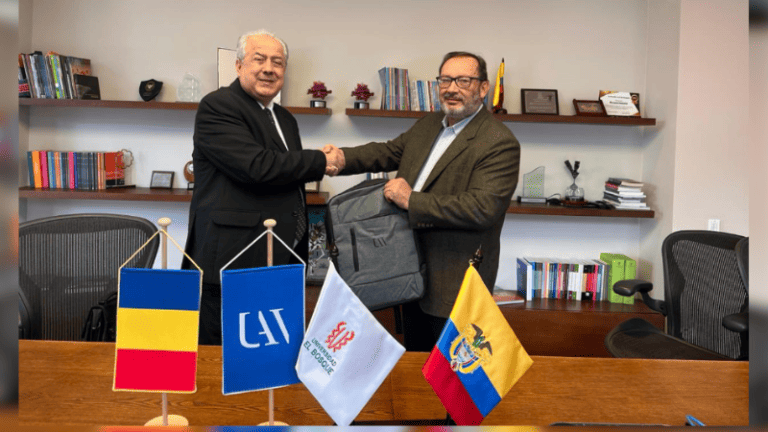 El Bosque fortalece cooperación académica con la Universidad Aurel Vlaicu de Arad de Rumania