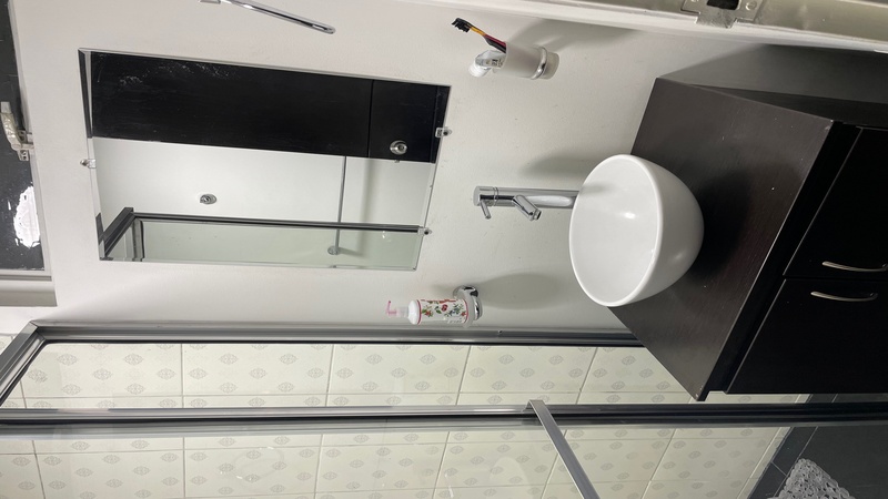 LAVIEL ANTONIO TRUCKE