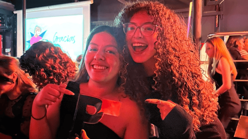 Estudiantes de Diseño de Comunicación ganan oro y bronce en los Premios Persépolí 2025