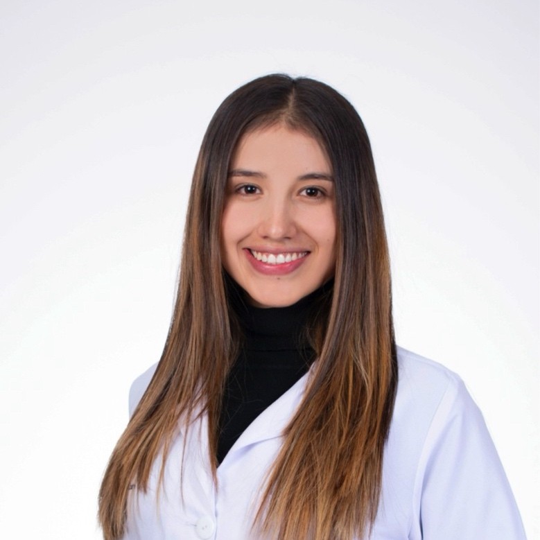Retrato de Sara Marcela Castro Piña, optómetra y docente de la Universidad El Bosque.