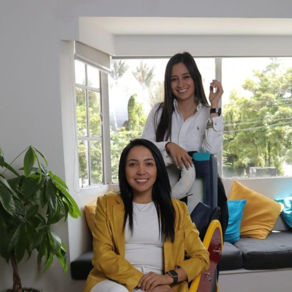 LEIDY CUESTAS Y LINA MARIA CAMARGO