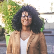 Asesora-Leidy