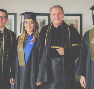 Los primeros abogados de la Universidad El Bosque cuentan lo mejor de su carrera