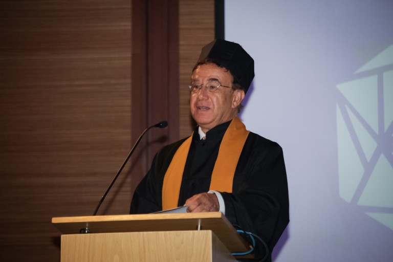 carlos_eduardo_maldonado_reconocimiento_universidad_elbosque