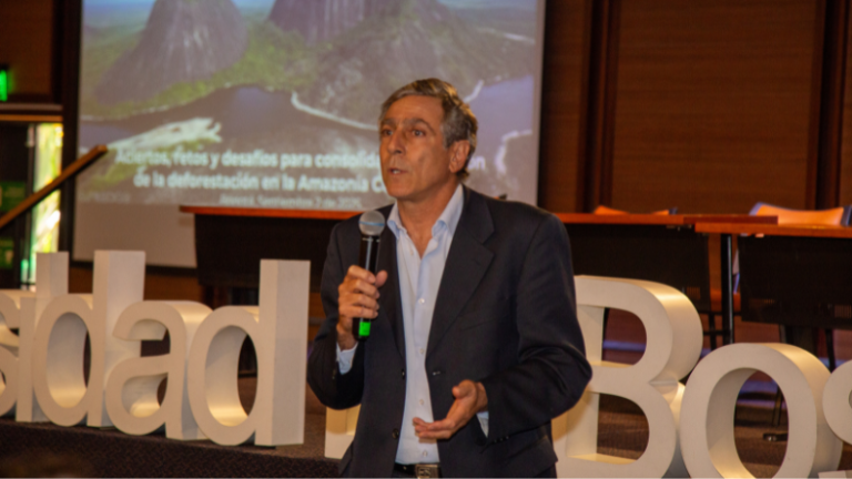 jose-yunis-universidad-elbosque-conferencia-deforestacion-amazonia