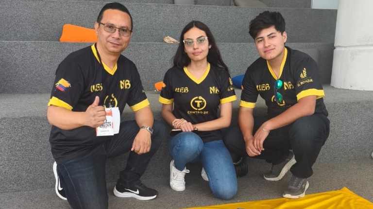 Estudiantes de la Universidad El Bosque en ROBGAM Robotics 2026.