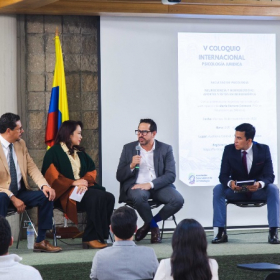 V coloquio psicología UEB