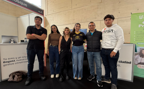 semillero-sire-robotica-universidad-elbosque-congreso-bogotaneidad